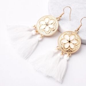 Bohemian Vintage Style Tassel Crystal Long Drop Earrings Gold‎ And White